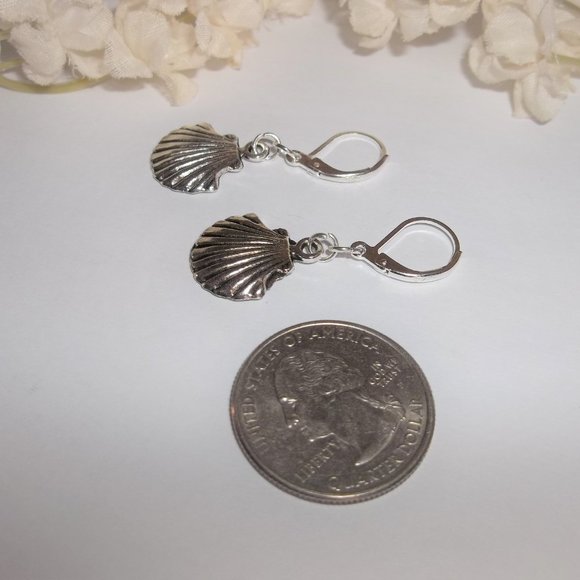 Silver Seashell Earrings Beach Vacation Theme Lever Back Dangle Minimalist 7065 - Picture 5 of 9